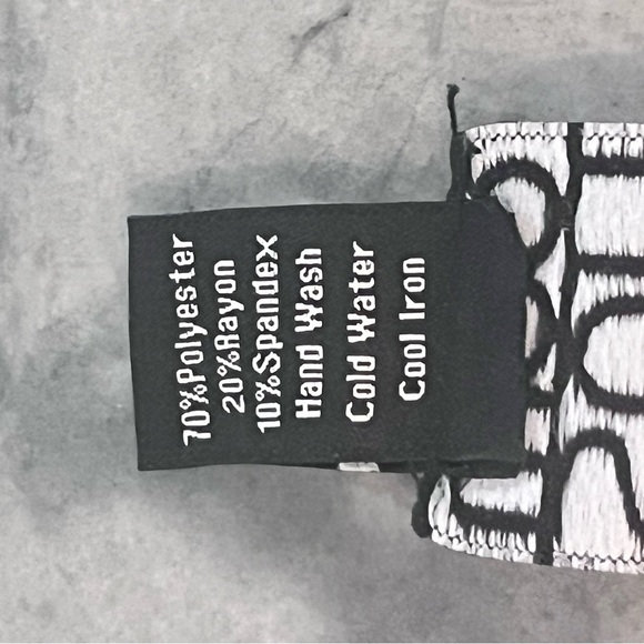 Clara Sun Woo Red Floral Blouse - Picture 6 of 9